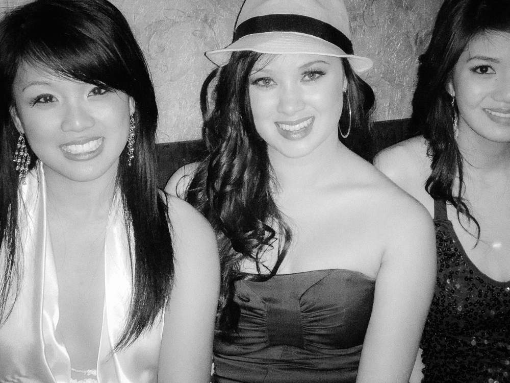 Expand your network of friends and contacts.